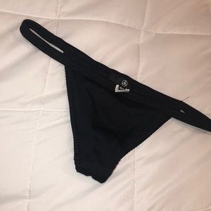 missguided black bikini bottoms never worn